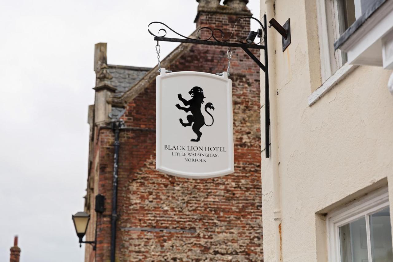 The Black Lion Hotel 리틀 월싱엄 외부 사진